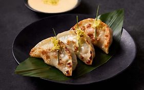 Sofitel Dubai The Palm Resort & Spa